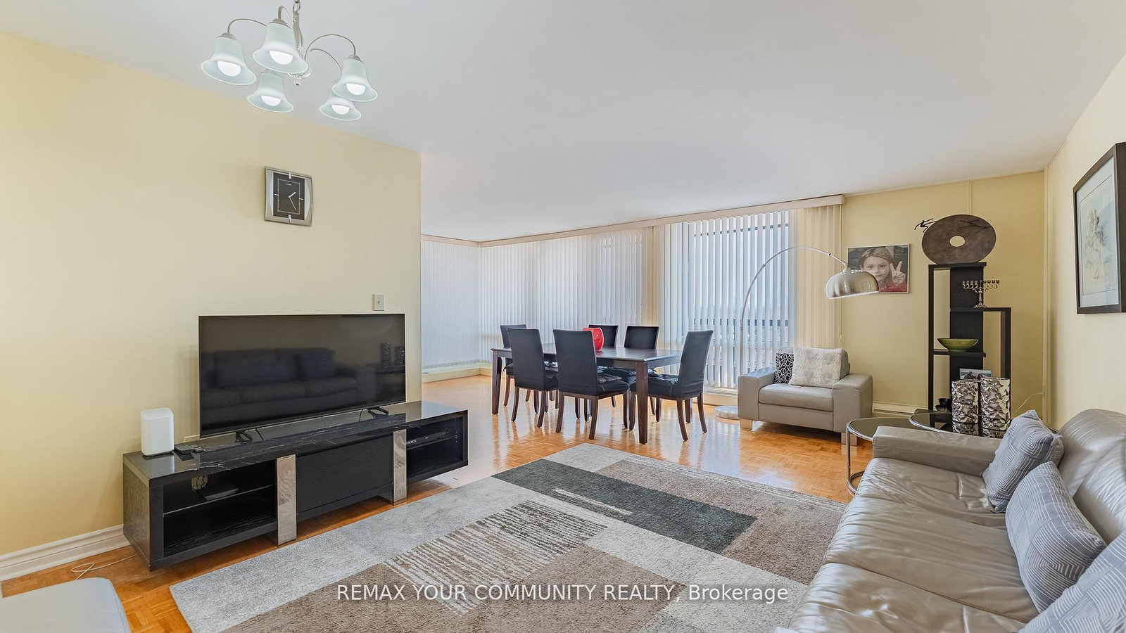 115 Antibes Drive, Unit 702 - Photo 10