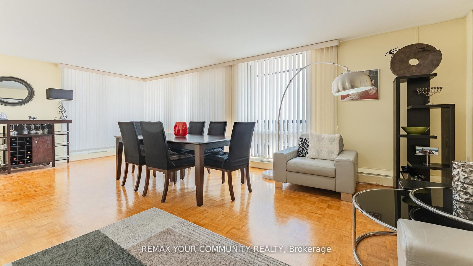 115 Antibes Drive, Unit 702 - Photo 16