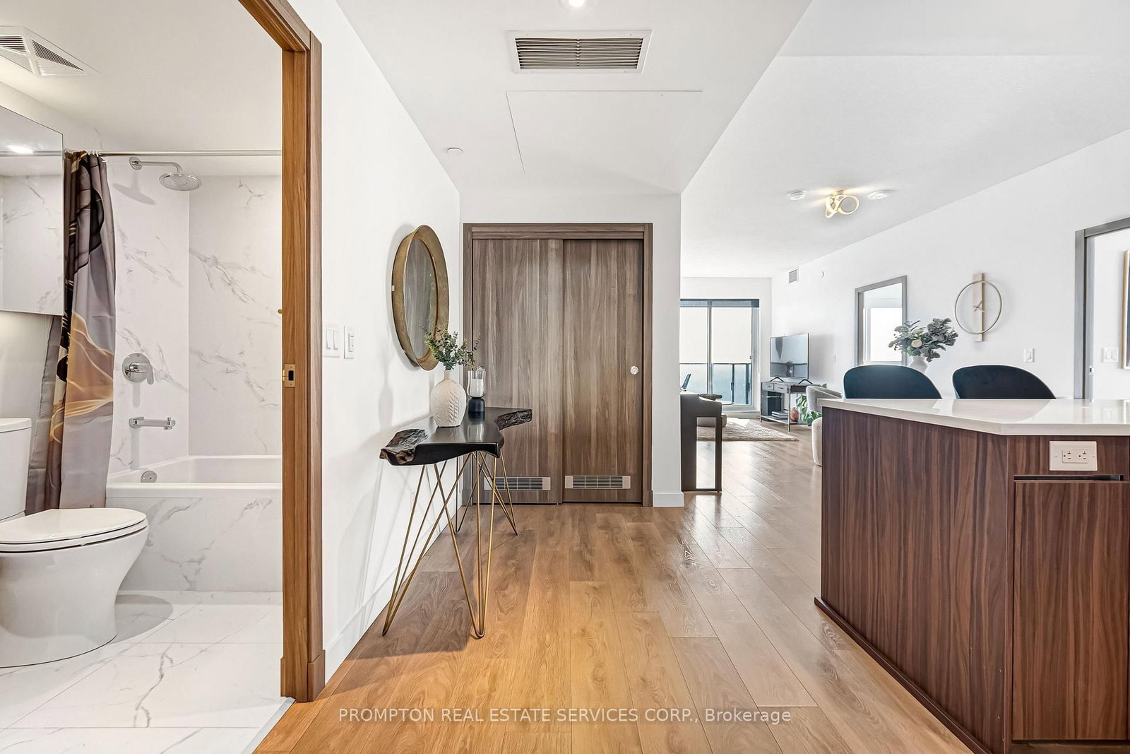 25 Mcmahon Drive, Unit 1803 - Photo 19