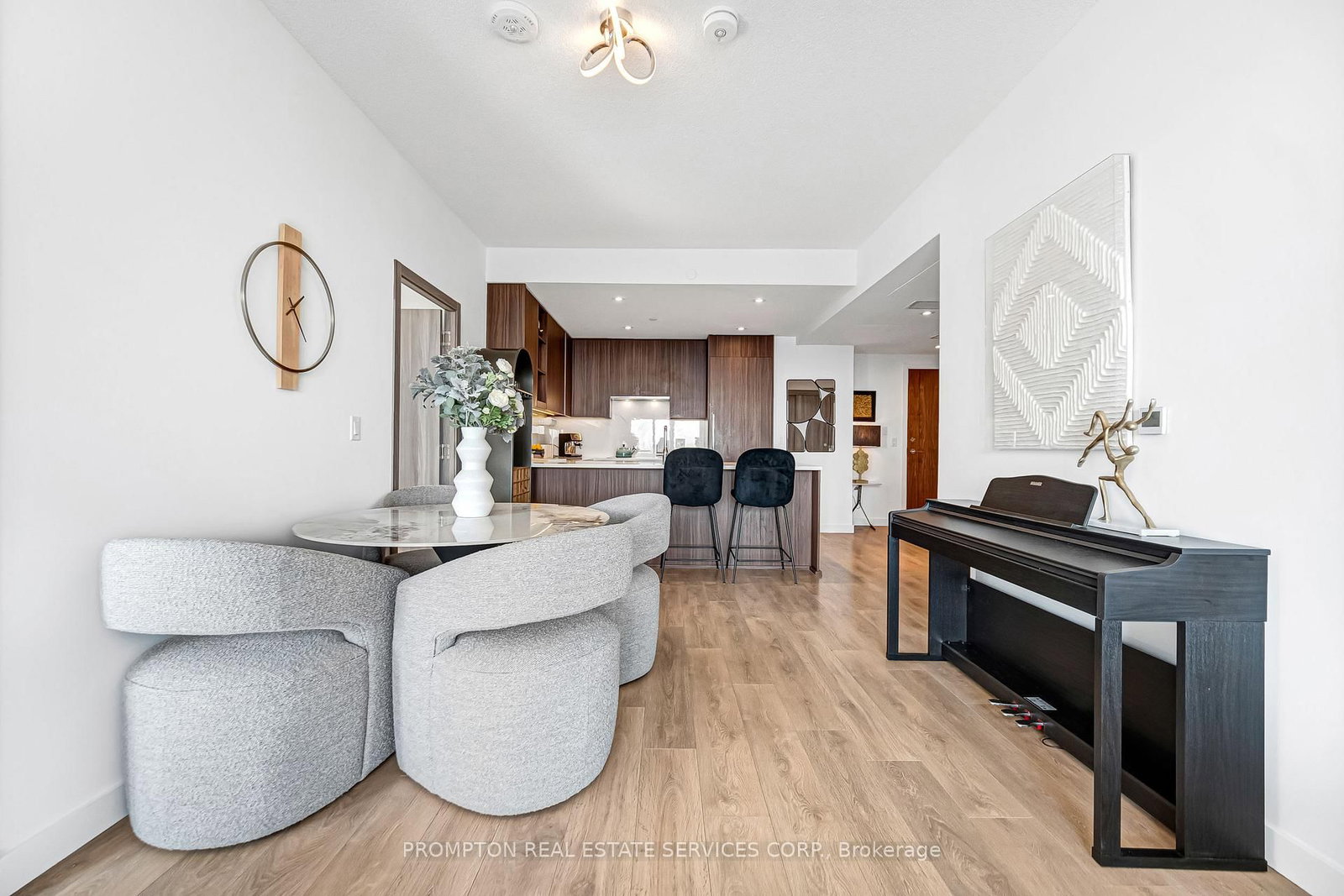 25 Mcmahon Drive, Unit 1803 - Photo 26