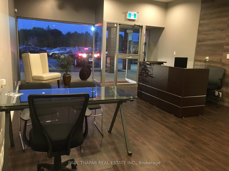 4853 Leslie St, Toronto, M2J 2K8 | Image 2