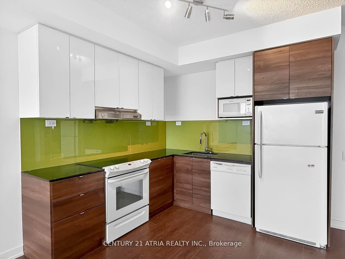 121 McMahon Drive, Unit 2703 - Photo 10