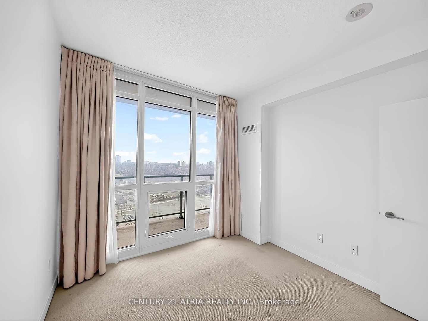 121 McMahon Drive, Unit 2703 - Photo 18