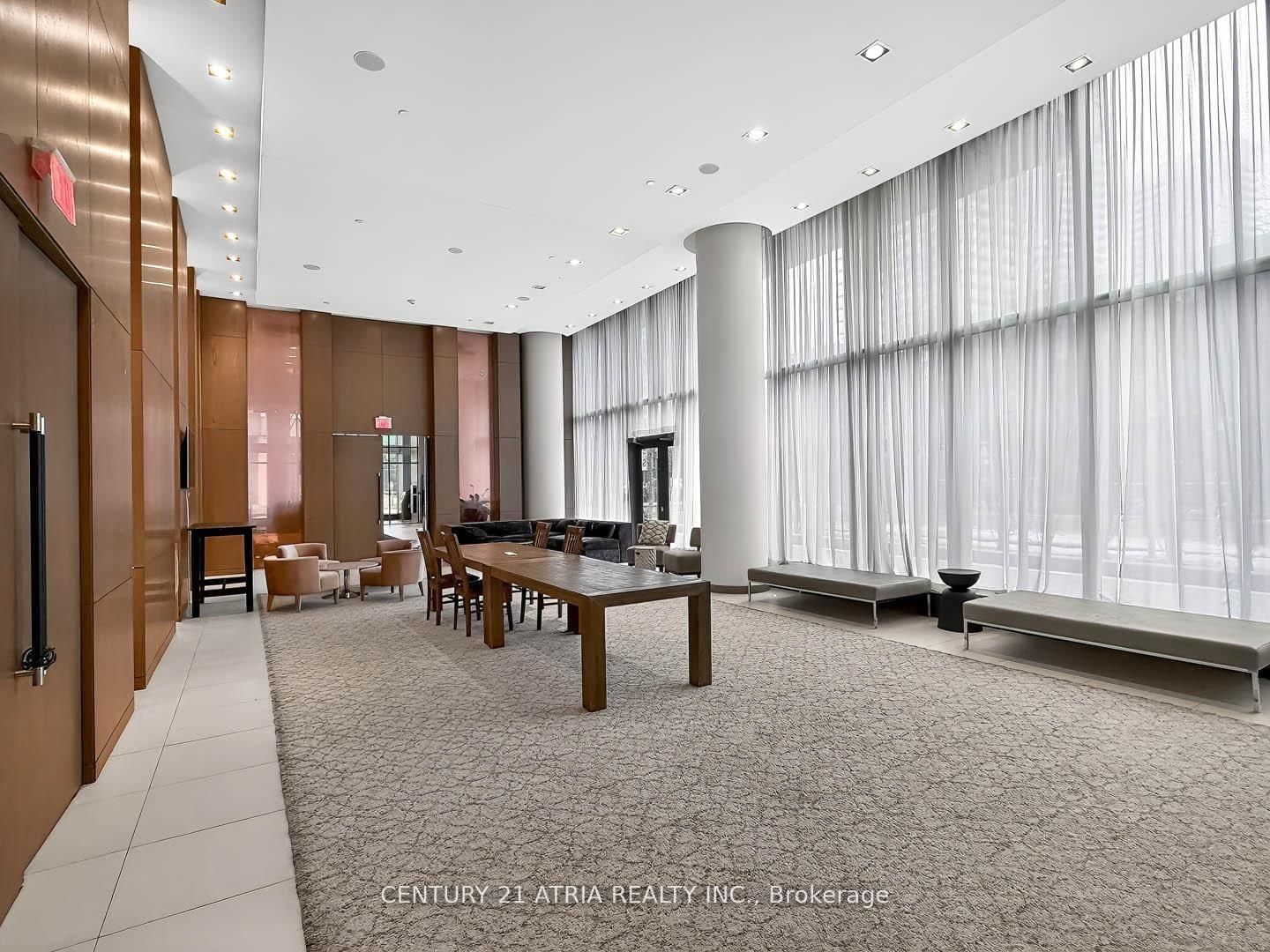 121 McMahon Drive, Unit 2703 - Photo 28