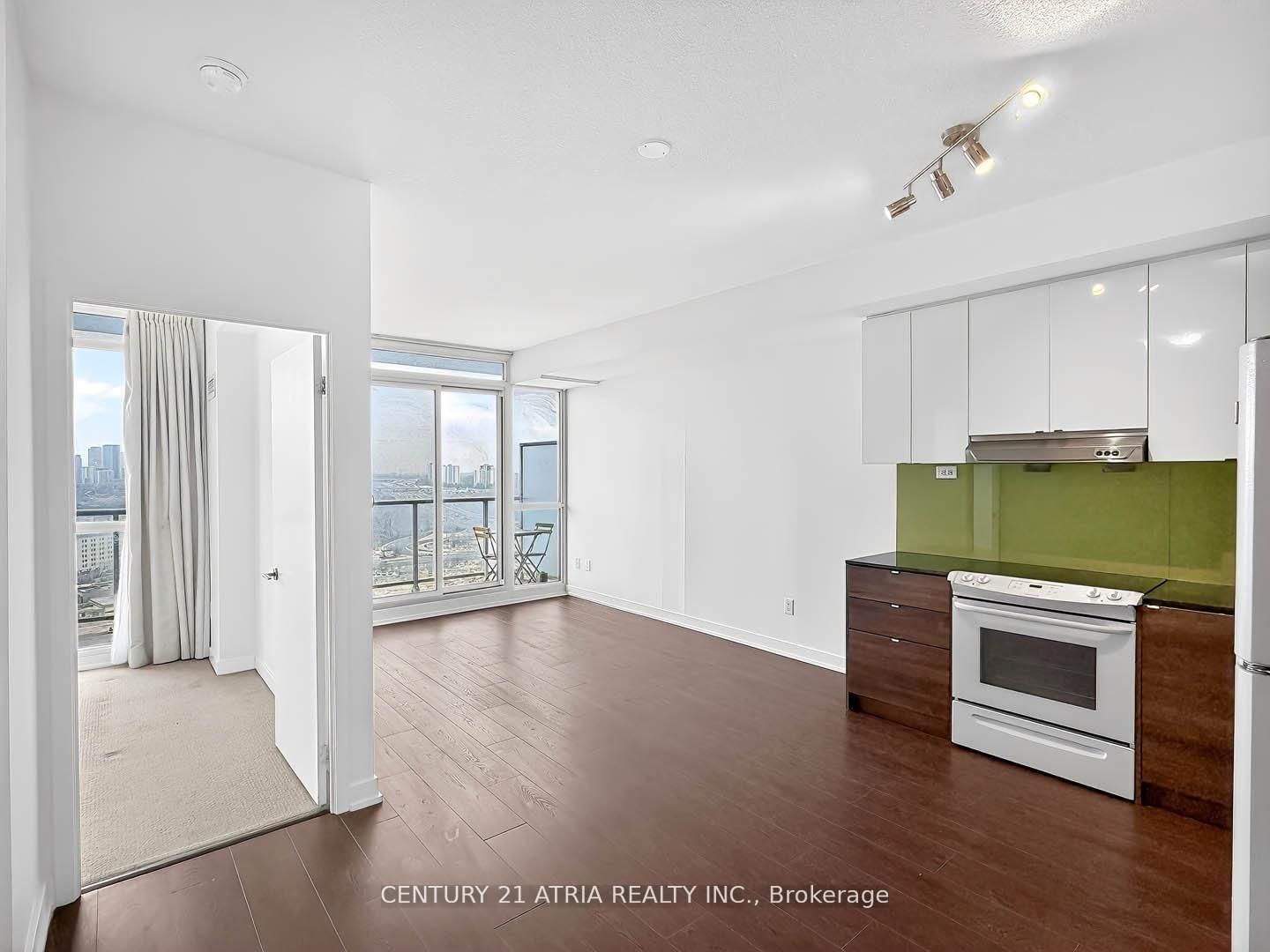 121 McMahon Drive, Unit 2703 - Photo 7