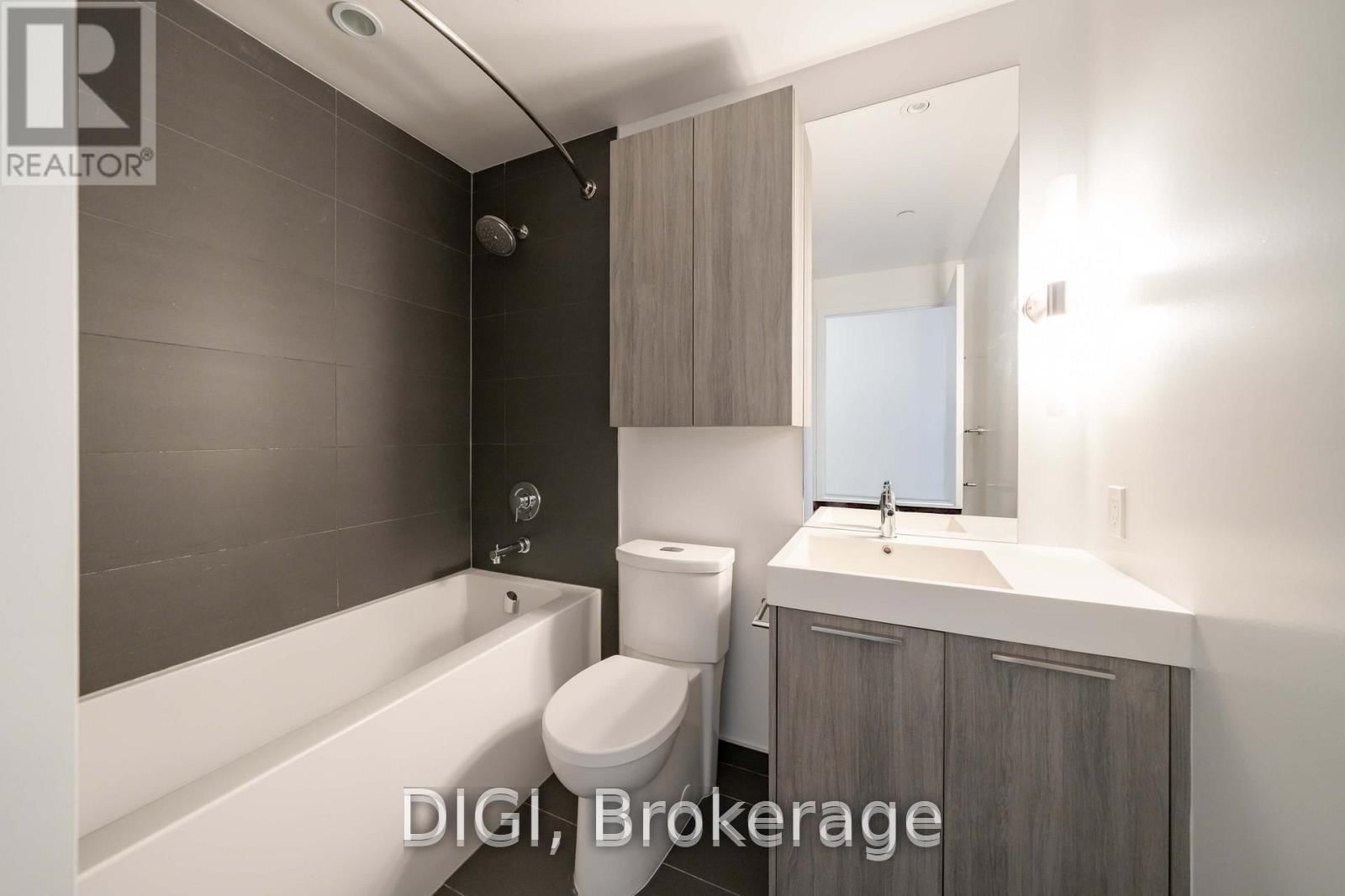 25 Selby Street, Unit 510 - Photo 10