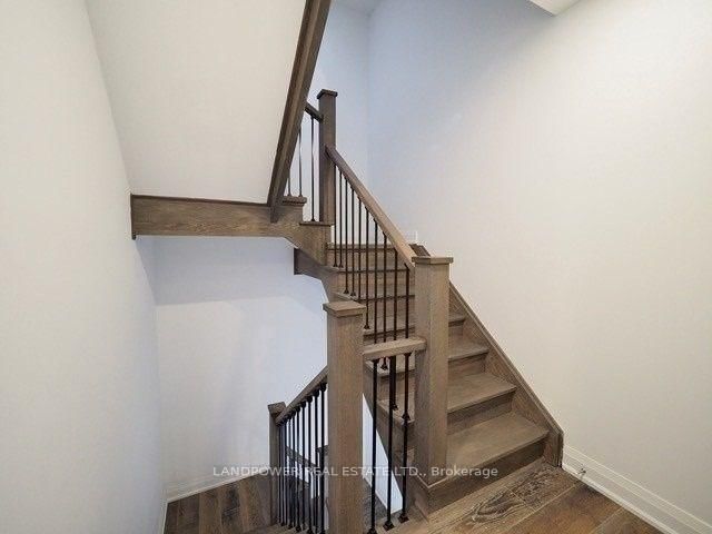 17 Greenbriar Road, Unit 2 - Photo 19