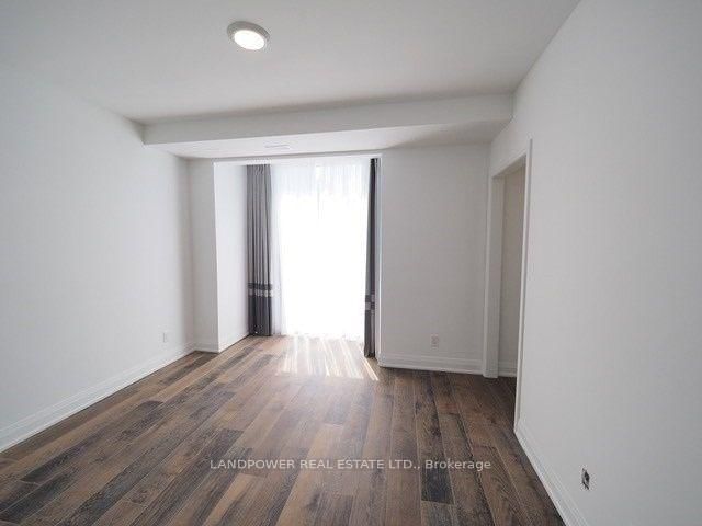 17 Greenbriar Road, Unit 2 - Photo 22