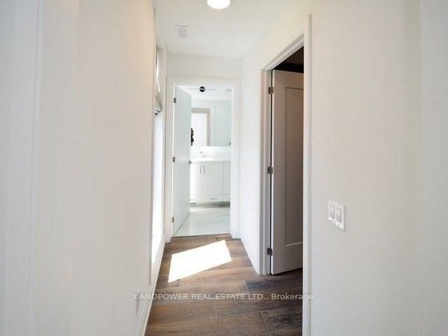 17 Greenbriar Road, Unit 2 - Photo 25