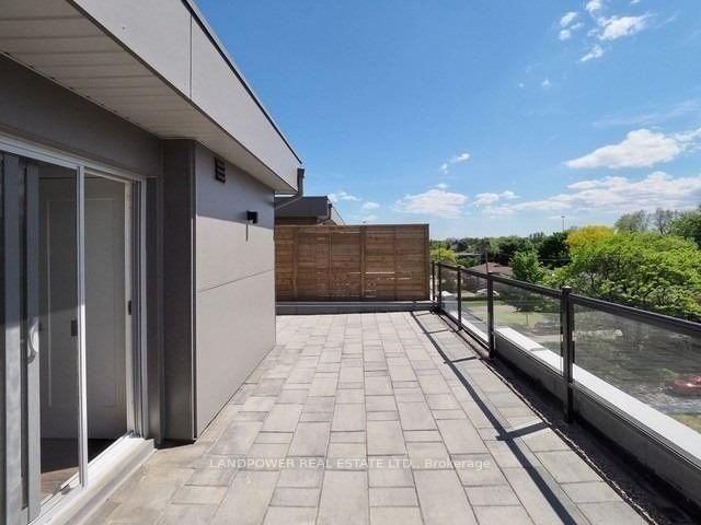 17 Greenbriar Road, Unit 2 - Photo 29