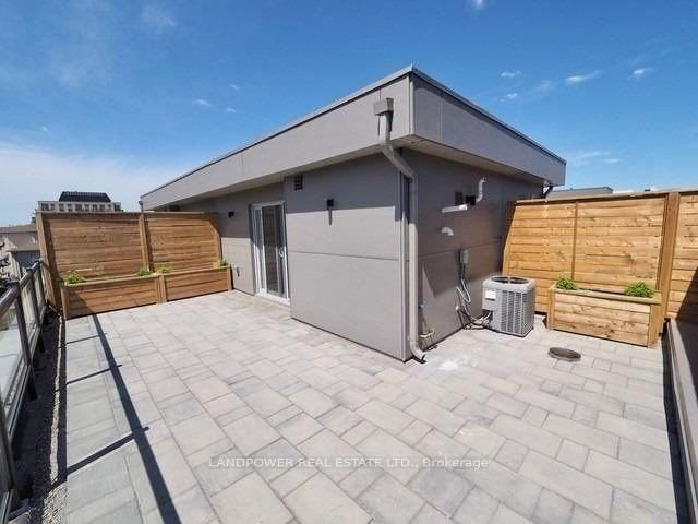 17 Greenbriar Road, Unit 2 - Photo 31