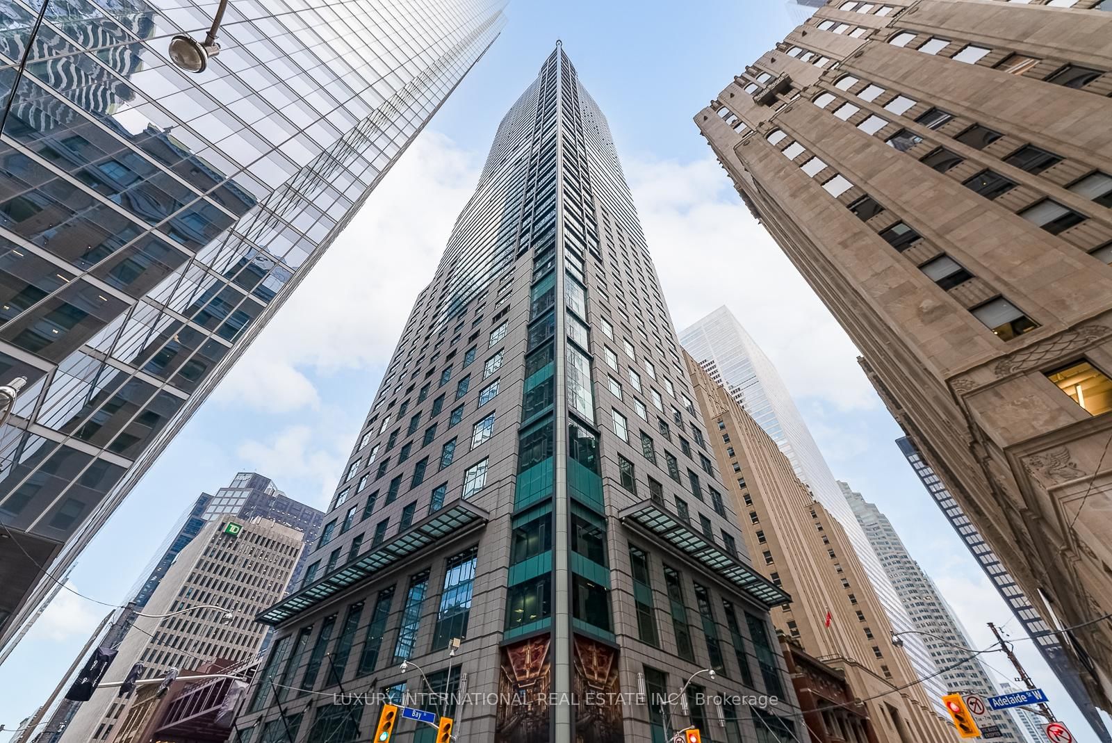 311 Bay Street, Unit 3906 - Photo 2