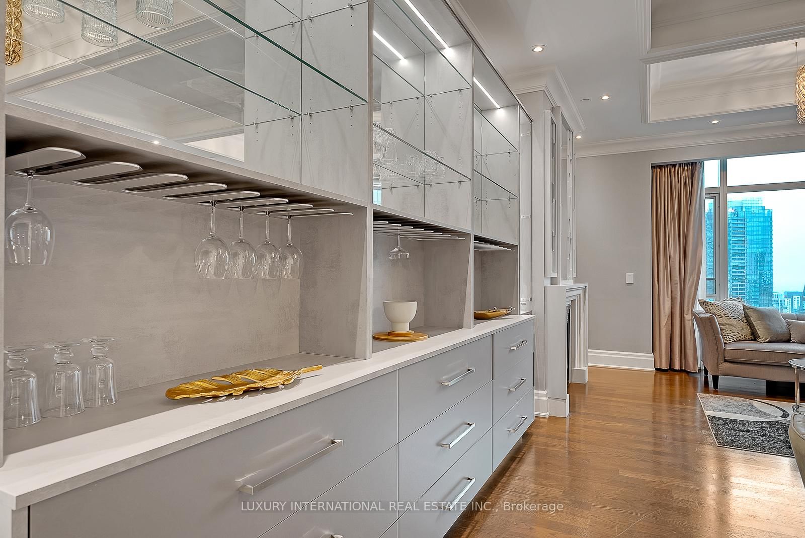 311 Bay Street, Unit 3906 - Photo 33