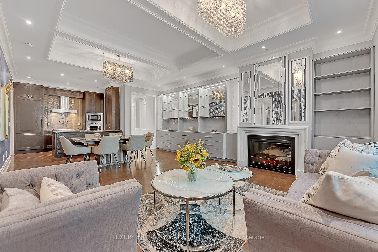 311 Bay Street, Unit 3906 - Photo 4