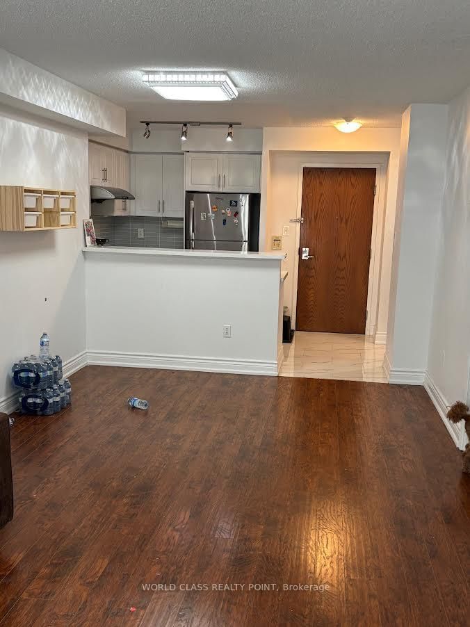 23 Lorraine Drive, Unit 310 - Photo 6