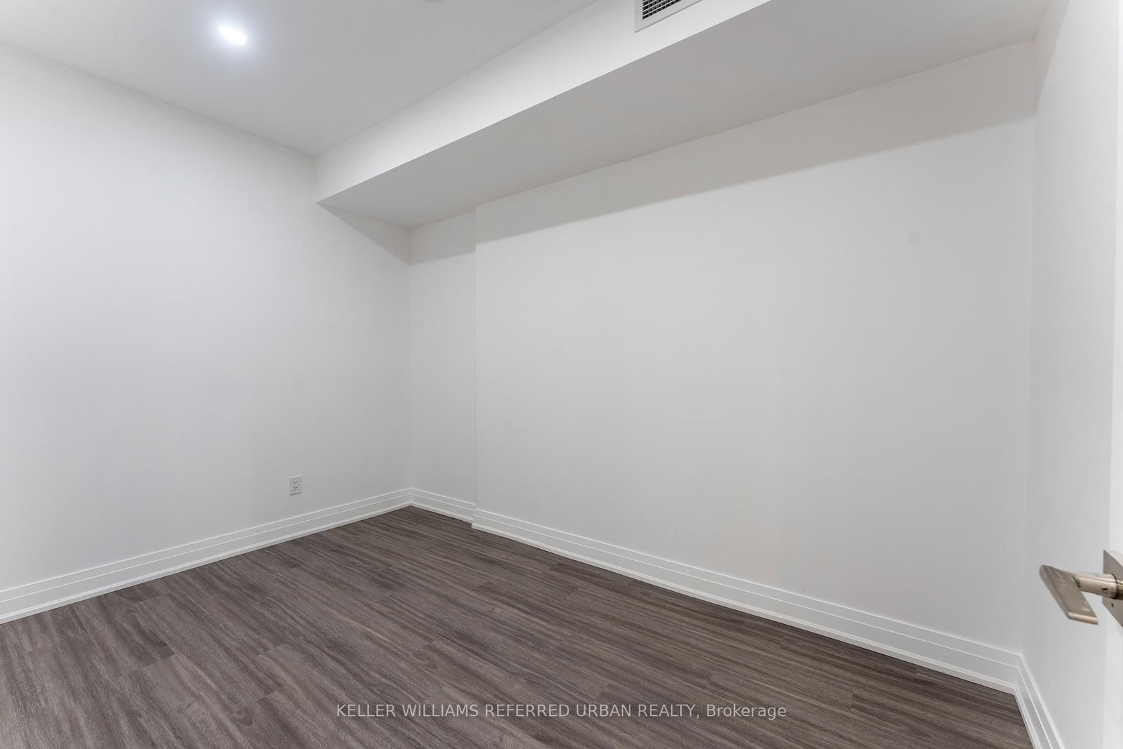 475 Queen Street W, Unit 202 - Photo 10