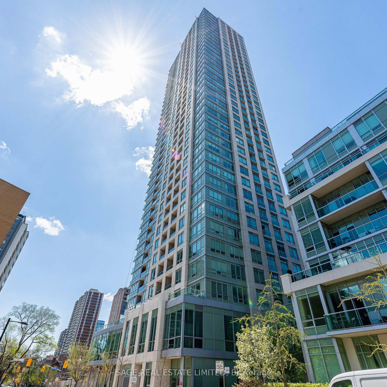 120 Homewood Avenue, Unit 411 - Photo 49