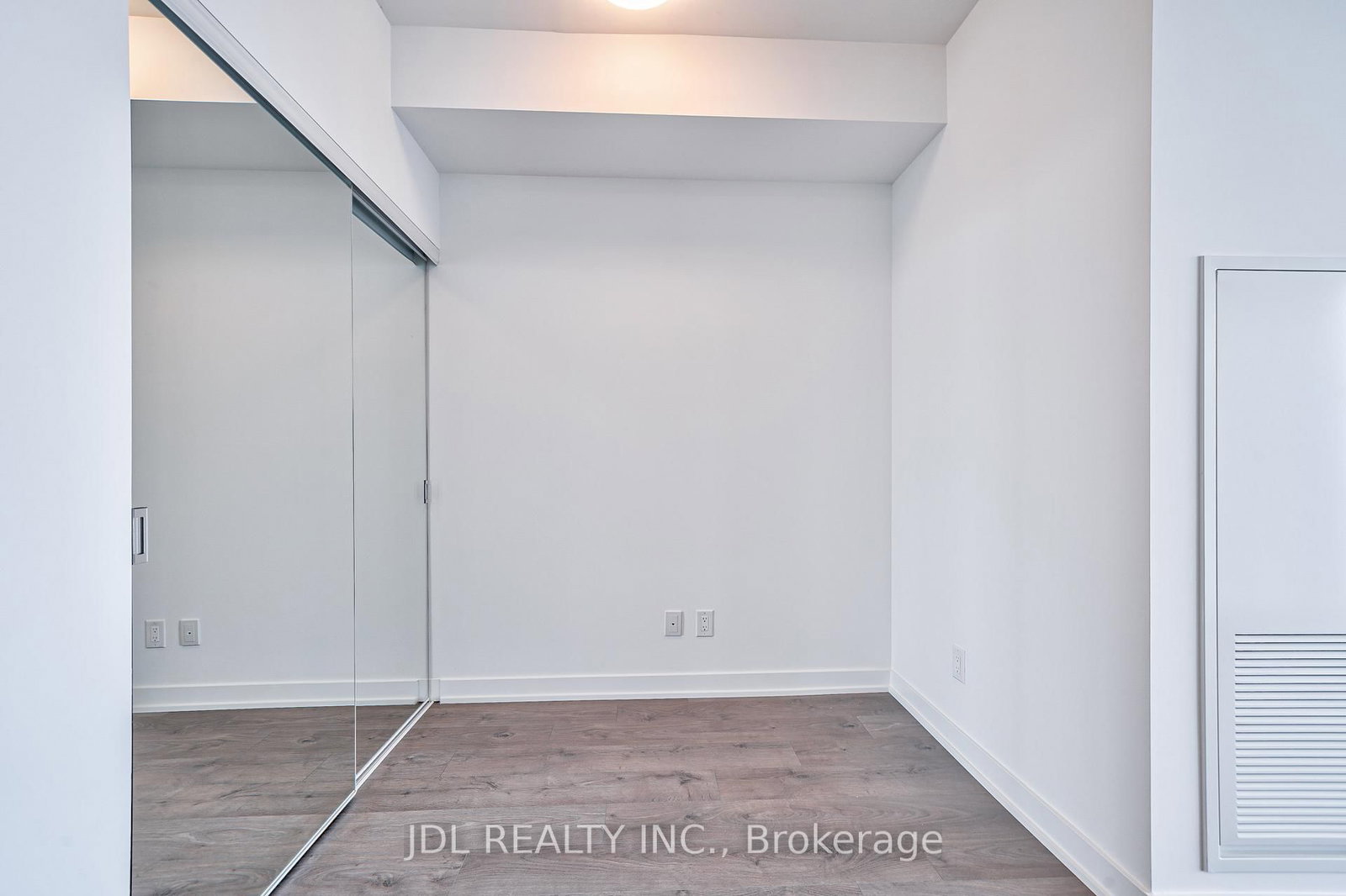 5 Defries Street, Unit 3503 - Photo 6