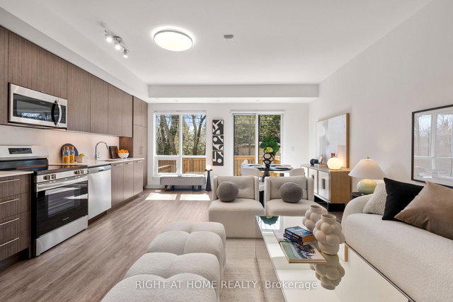 44 - 851 Sheppard Avenue W