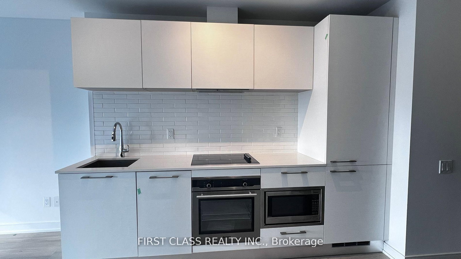 3 Gloucester Street, Unit 4010 - Photo 5