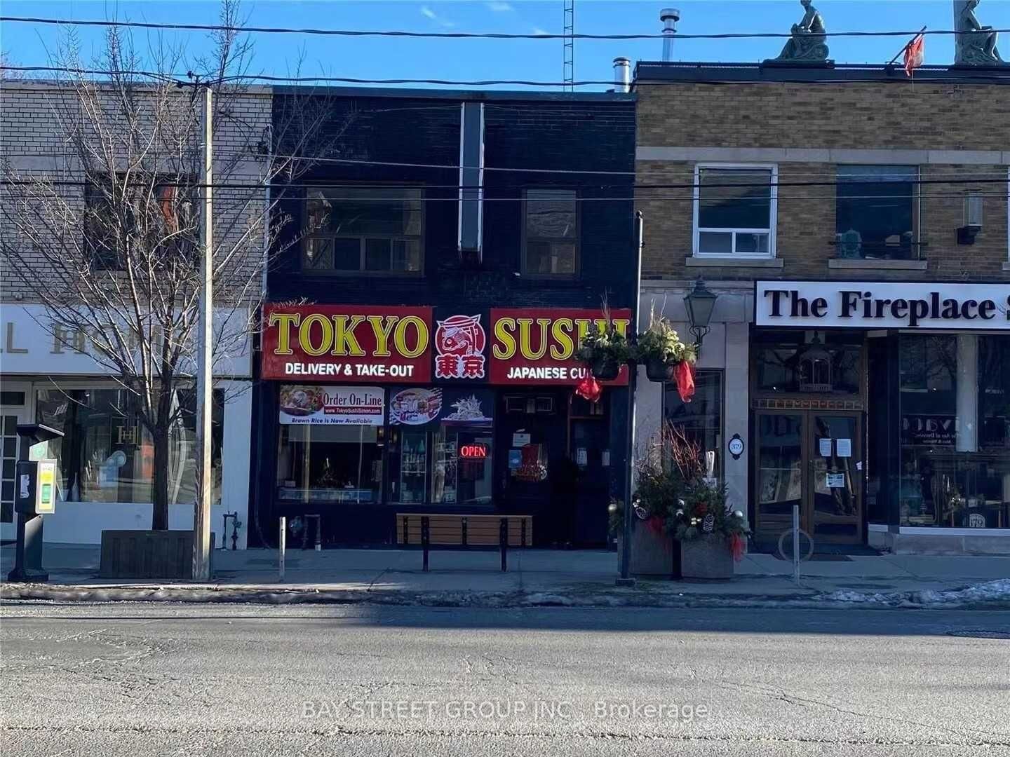 373 Eglinton Avenue W, Unit 2nd