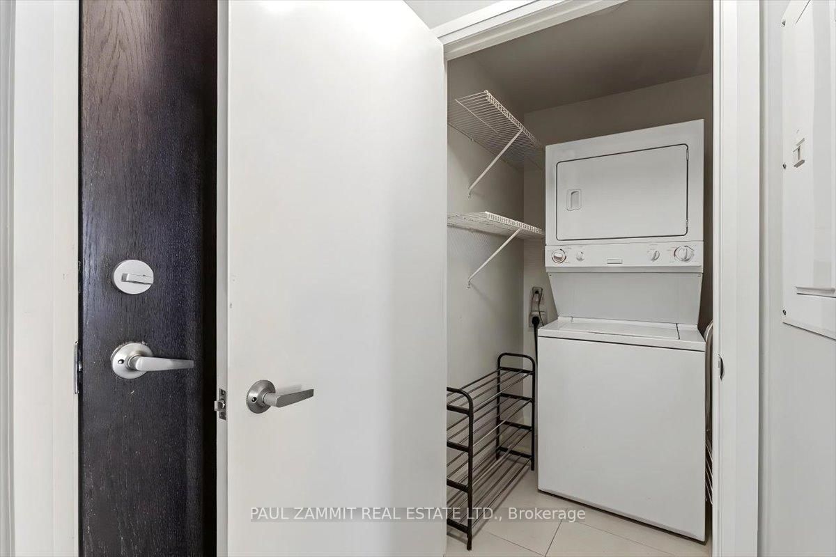 17 Kenaston Gardens, Unit 311 - Photo 4