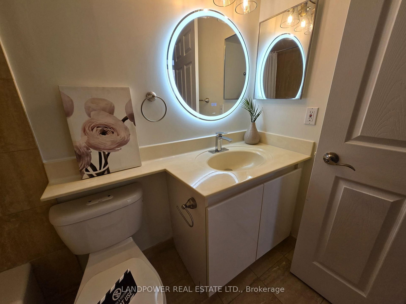 18 Hillcrest Avenue • #2110 • Toronto, ON photo 17