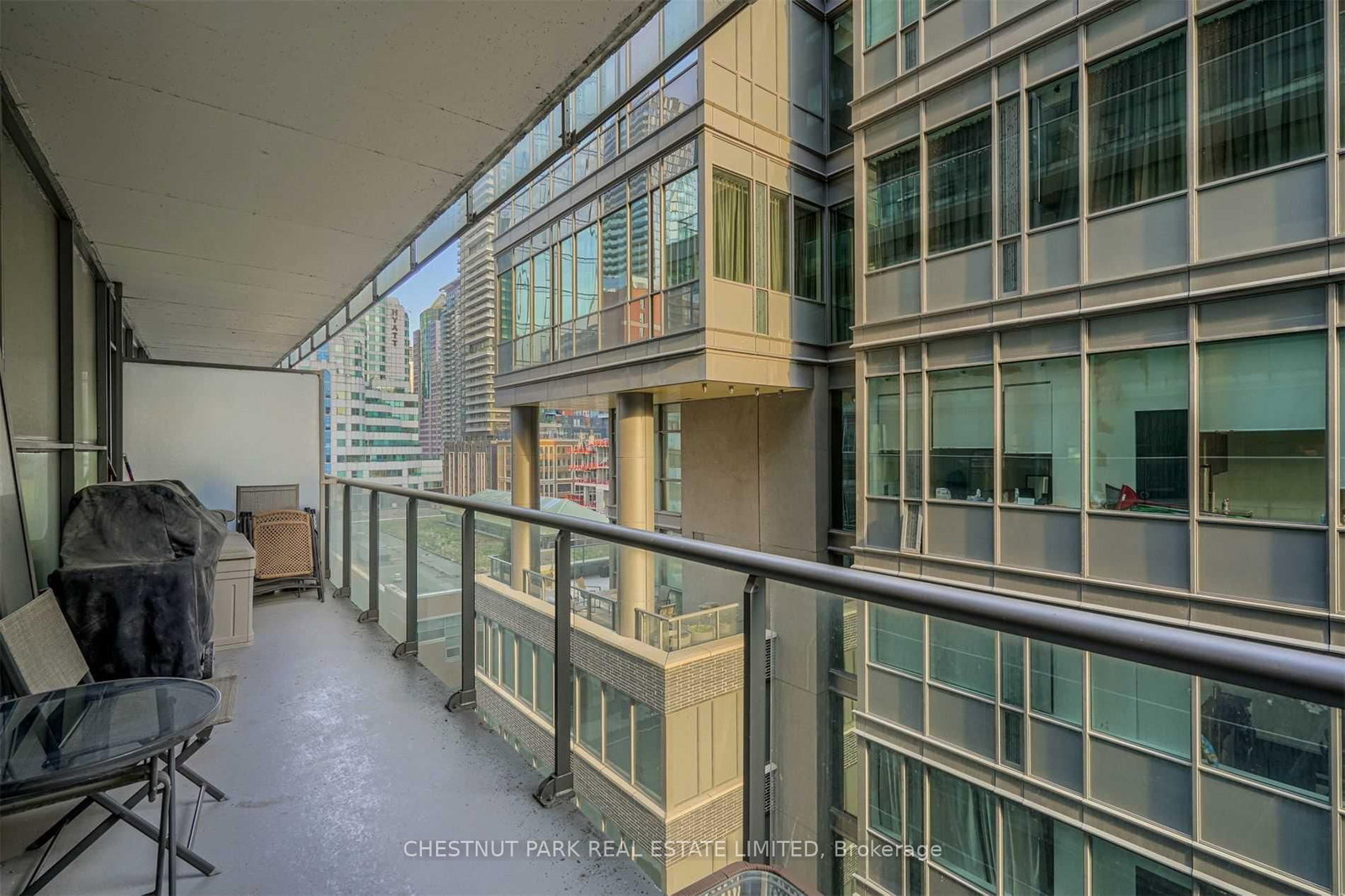 25 Oxley Street, Unit 709 - Photo 11