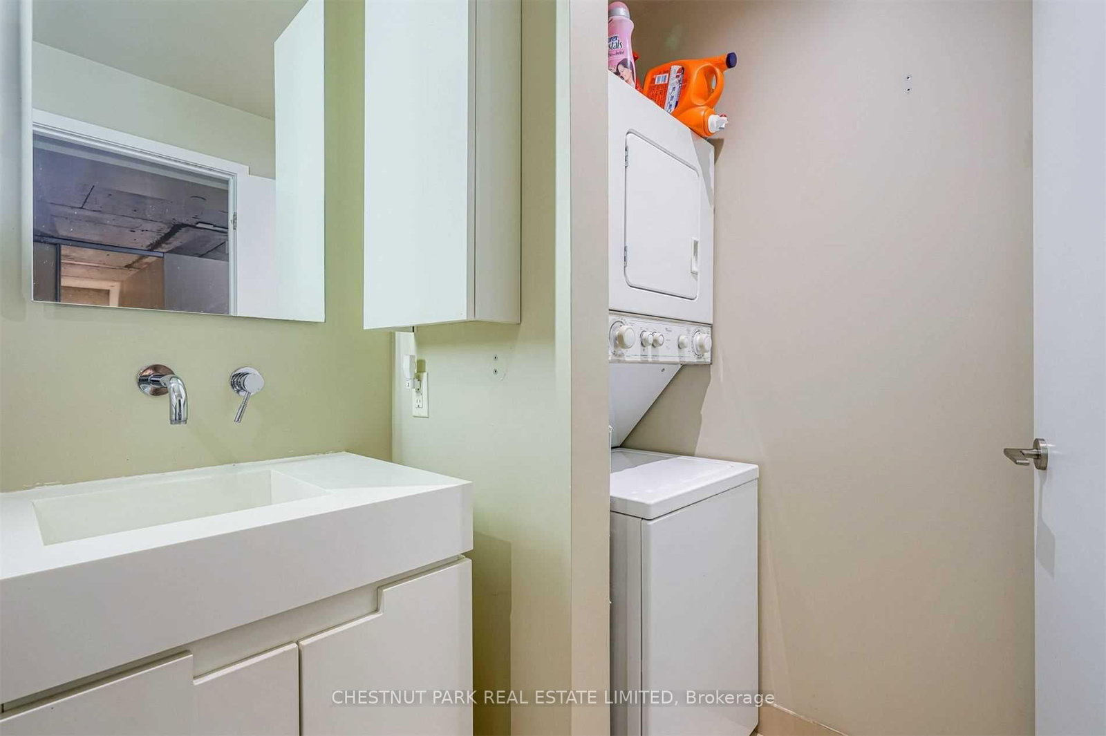 25 Oxley Street, Unit 709 - Photo 9