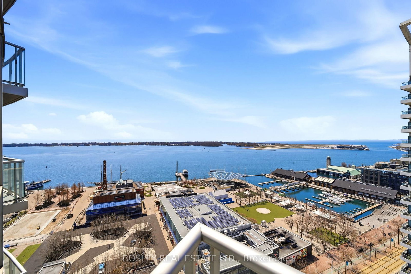 218 Queens Quay W, Unit 2011 - Photo 12