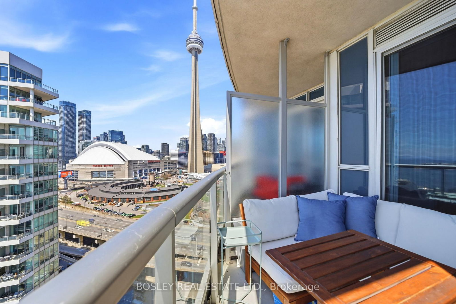 218 Queens Quay W, Unit 2011 - Photo 22