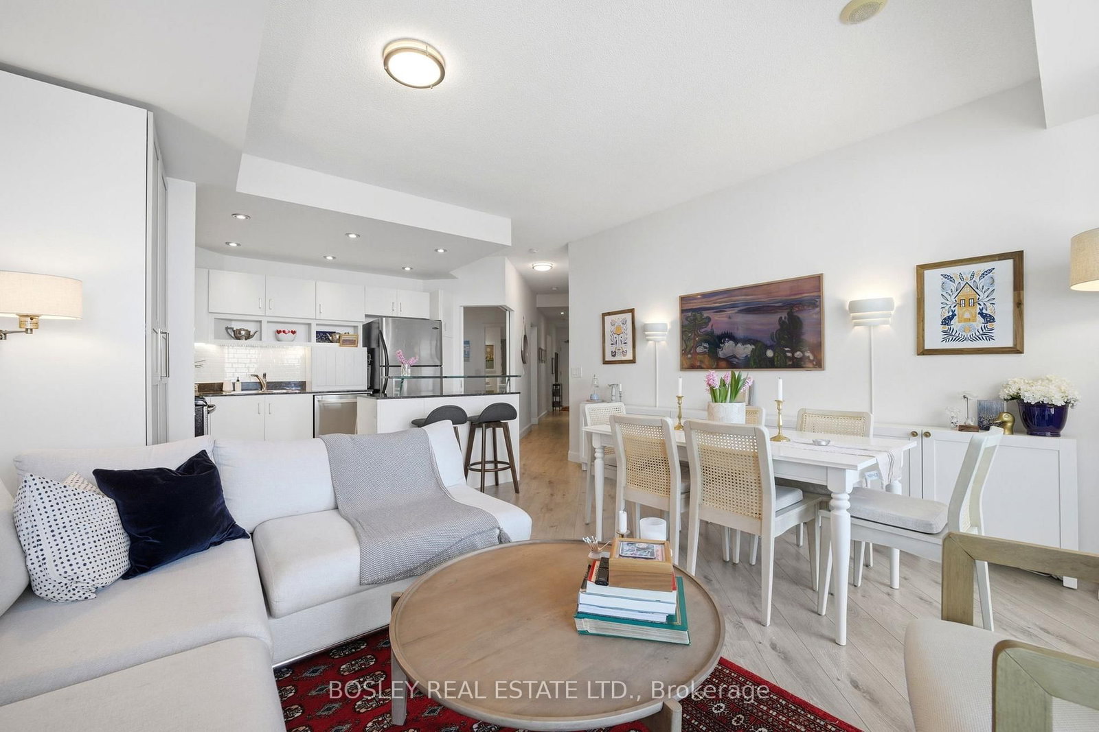 218 Queens Quay W, Unit 2011 - Photo 3