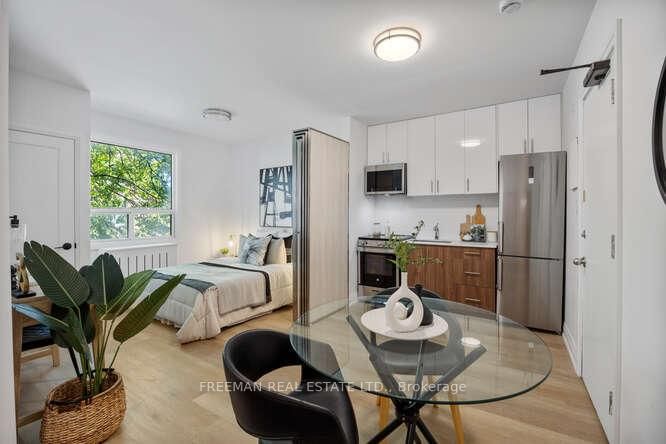 134 Carlton Street, Unit 16 - Photo 10