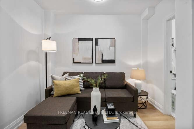 134 Carlton Street, Unit 16 - Photo 8