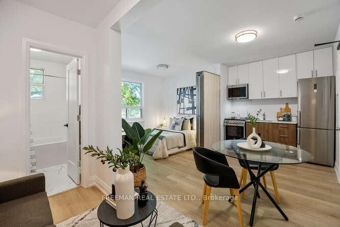 134 Carlton Street, Unit 16 - Photo 9