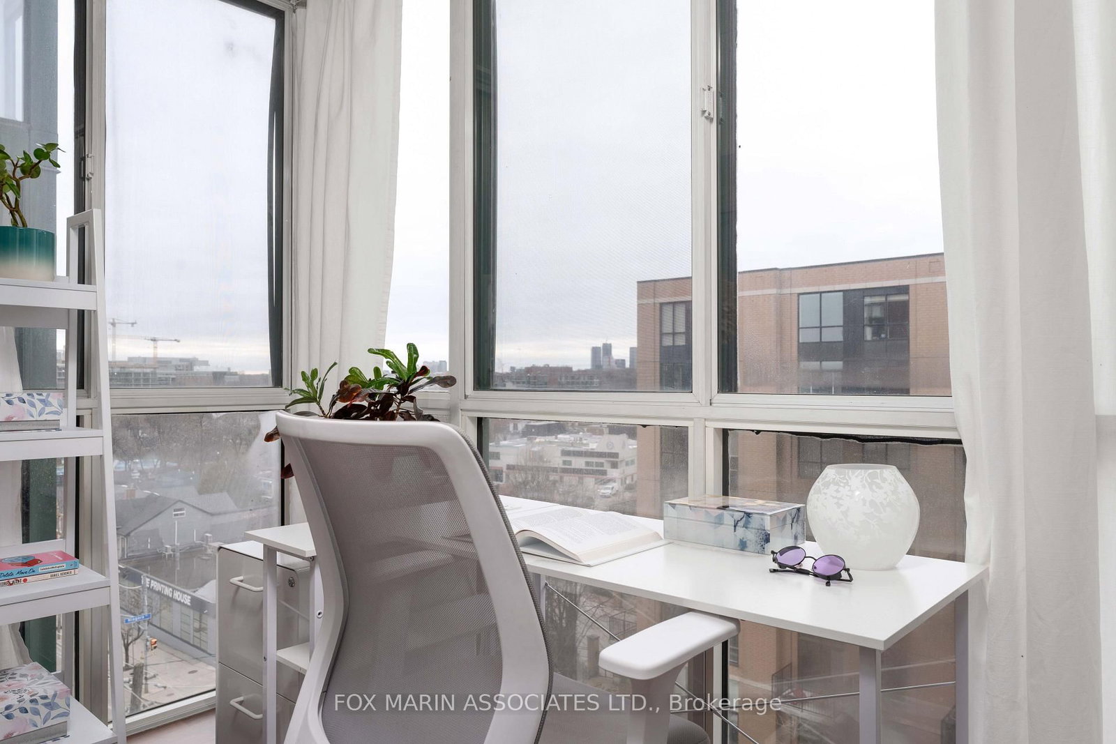 801 King Street W, Unit 815 - Photo 20