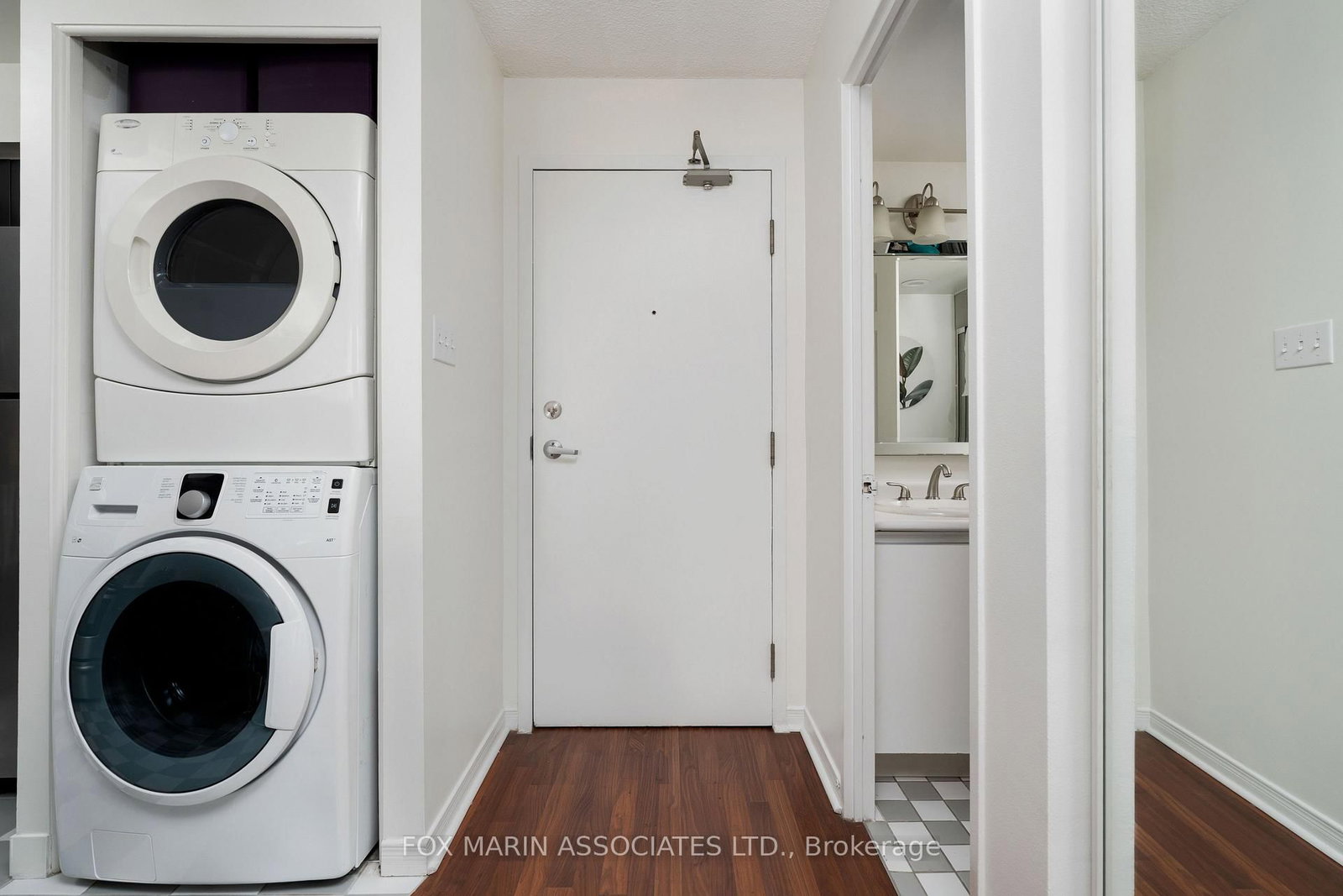 801 King Street W, Unit 815 - Photo 24