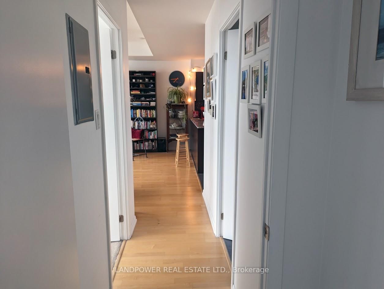 37 Grosvenor Street, Unit 2704 - Photo 15