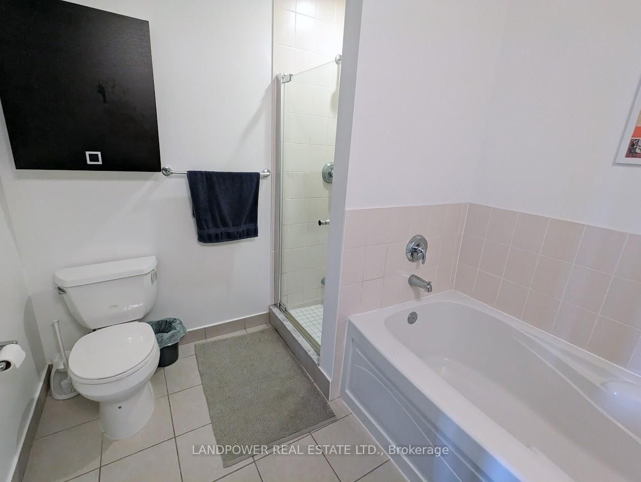 37 Grosvenor Street, Unit 2704 - Photo 17