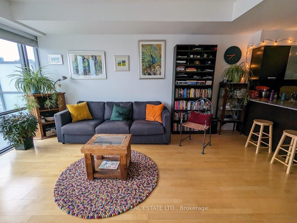 37 Grosvenor Street, Unit 2704 - Photo 26