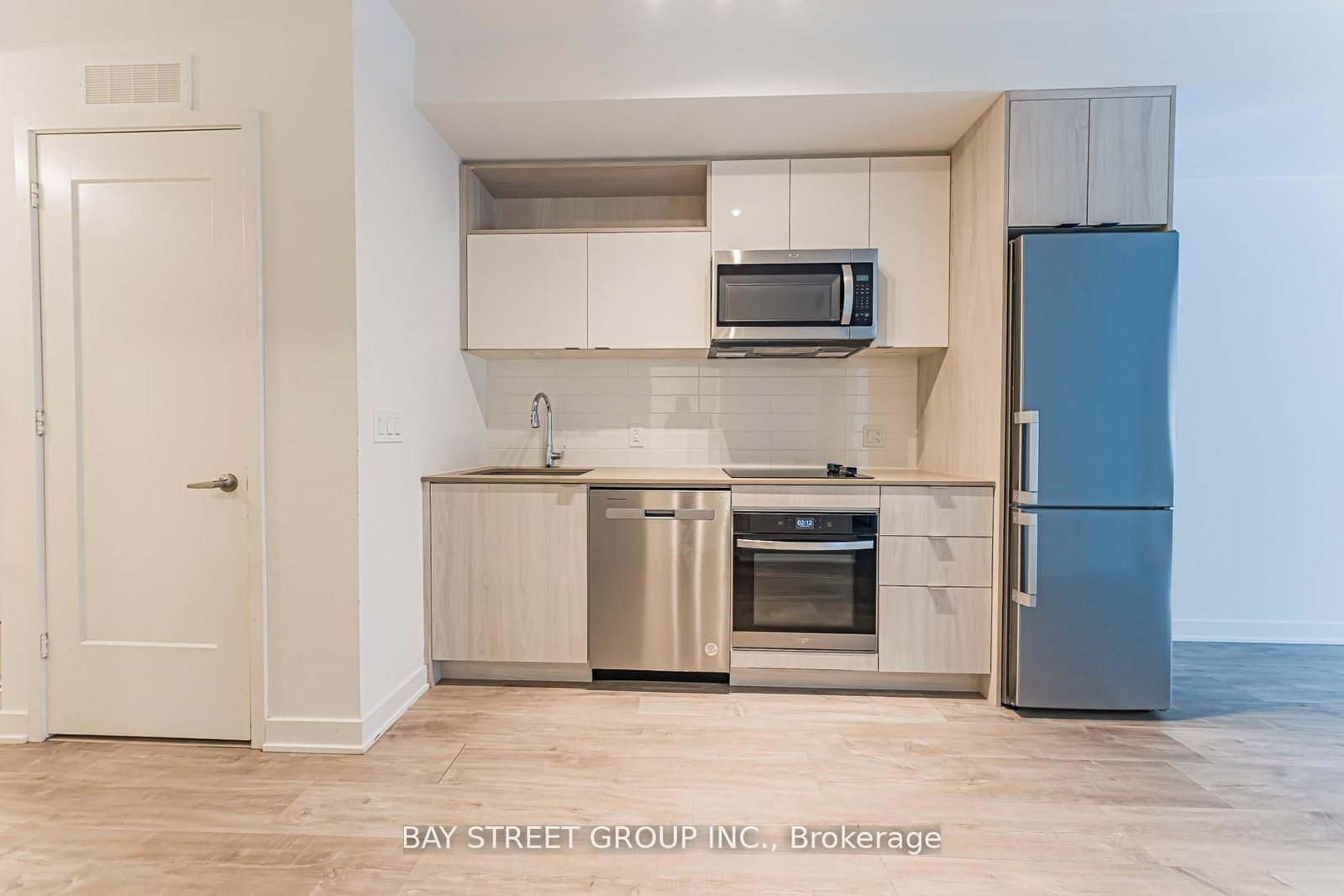 70 Princess Street, Unit 1227E - Photo 10