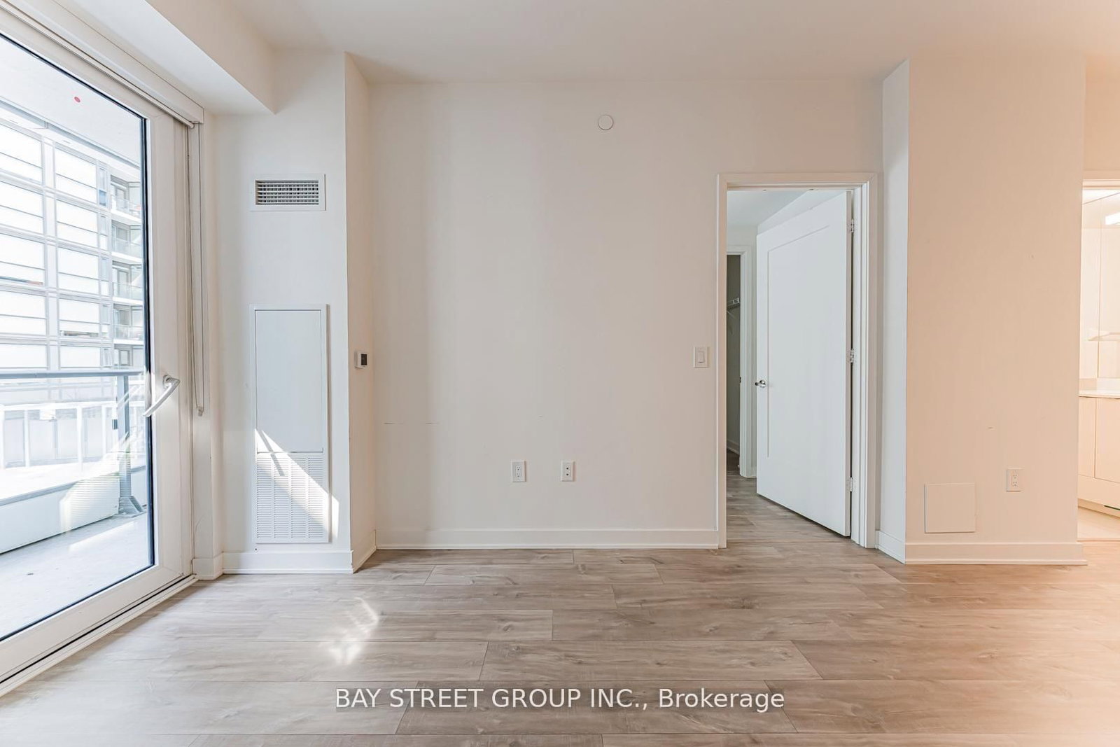 70 Princess Street, Unit 1227E - Photo 16