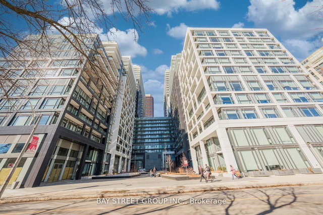 1227E - 70 Princess Street