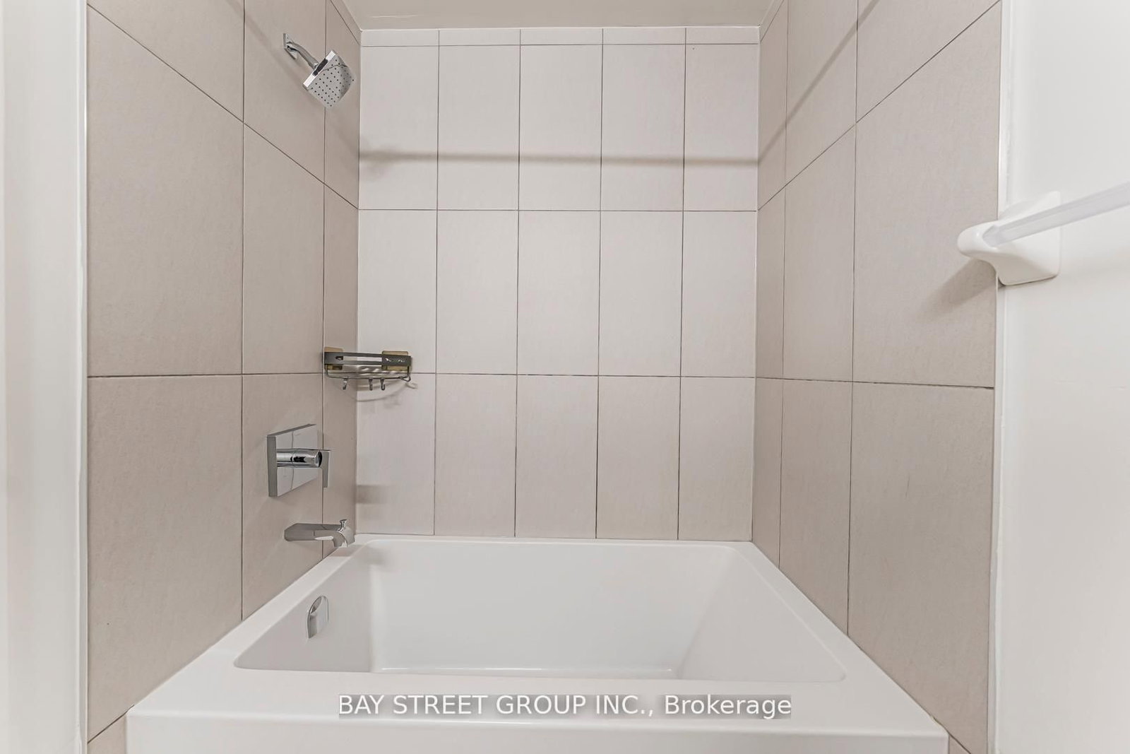 70 Princess Street, Unit 1227E - Photo 25