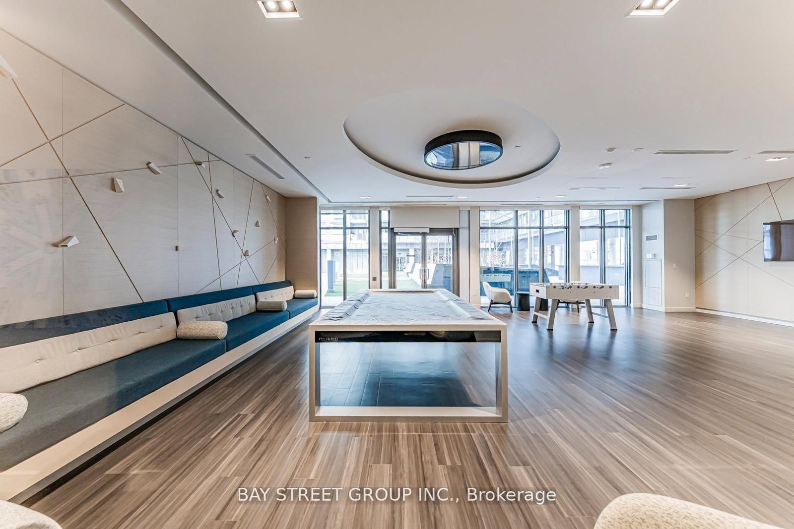 70 Princess Street, Unit 1227E - Photo 31