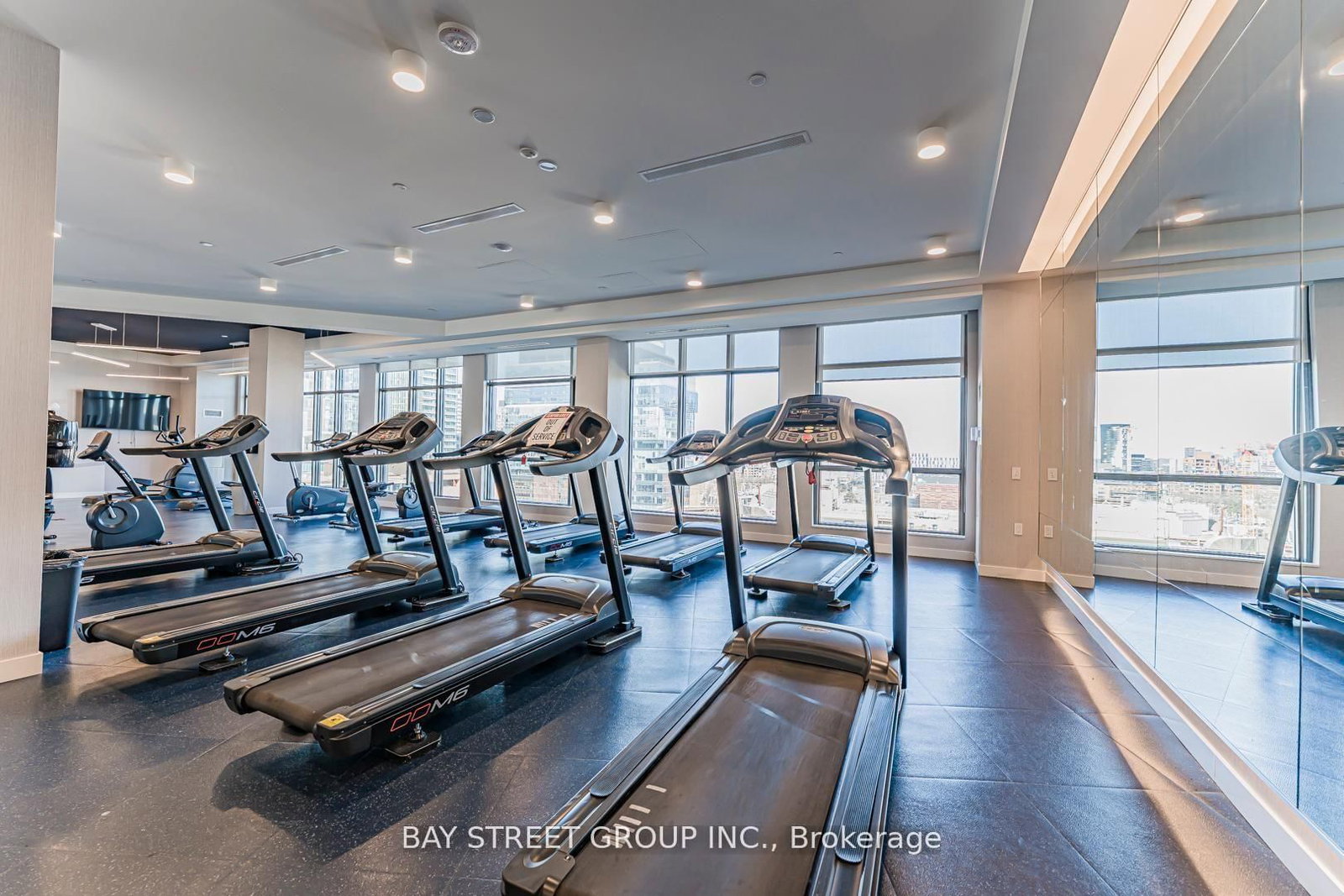 70 Princess Street, Unit 1227E - Photo 33