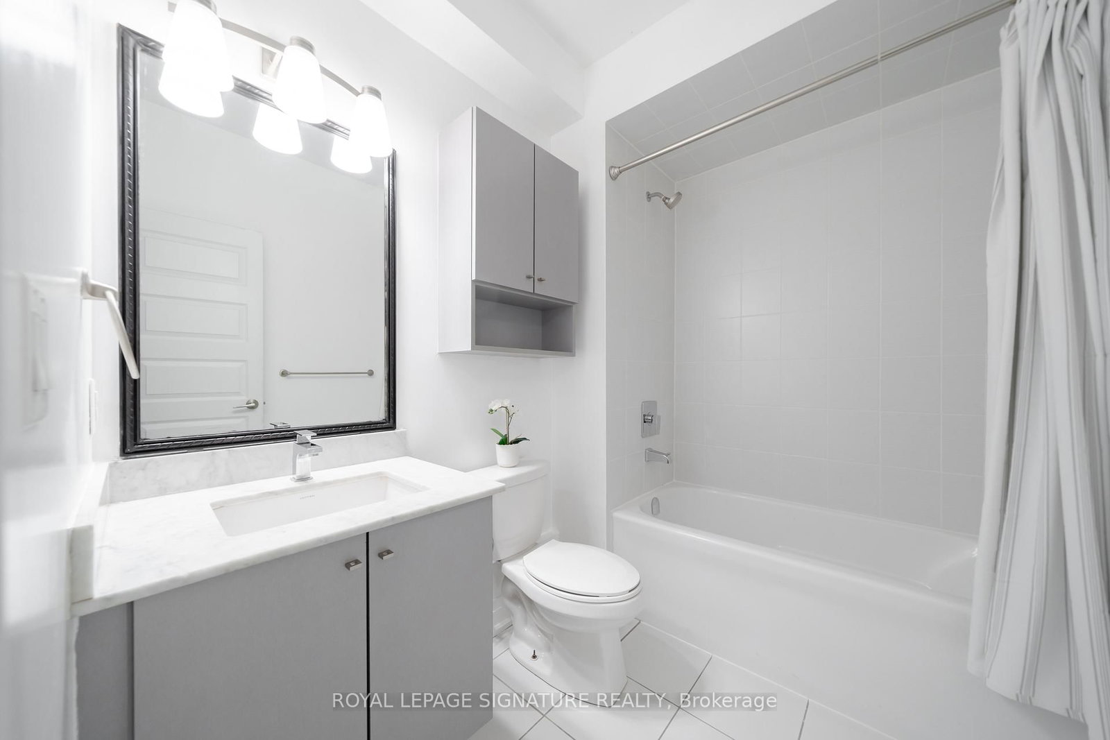11 Eldora Avenue, Unit 13 - Photo 24