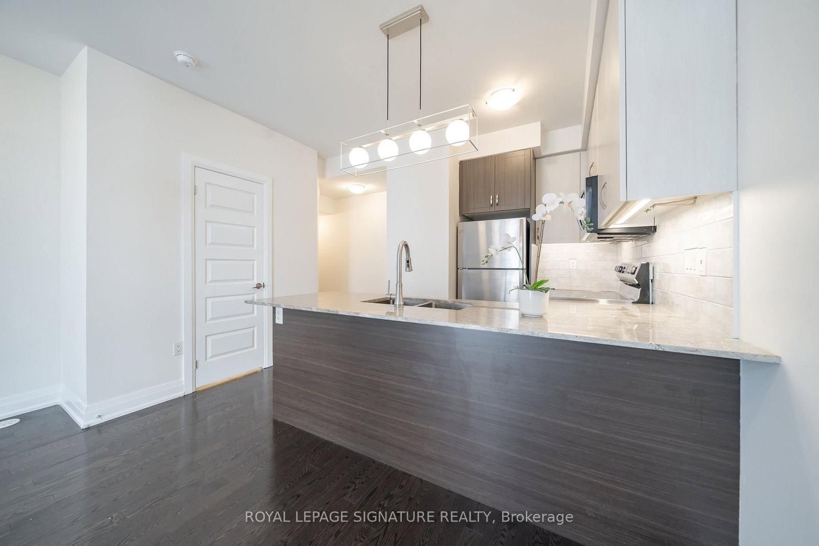 11 Eldora Avenue, Unit 13 - Photo 6