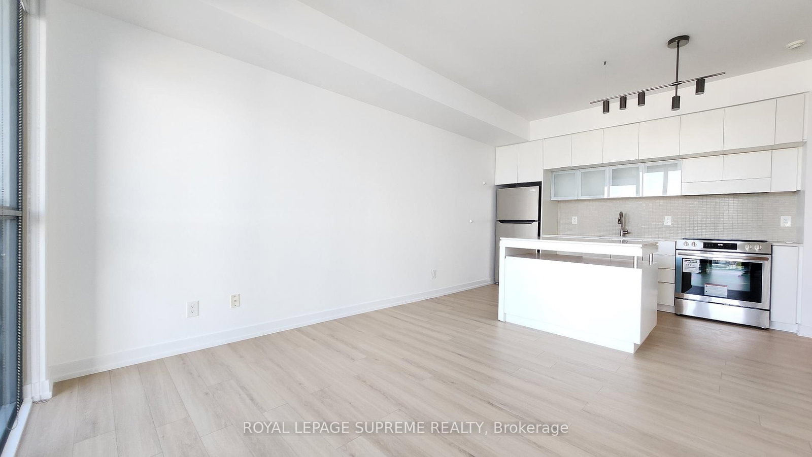 110 Charles Street E, Unit 3109 - Photo 3