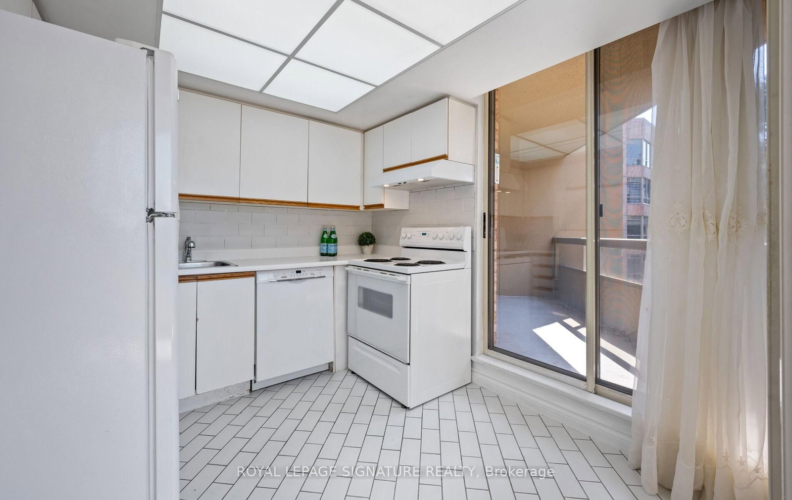 1210 Don Mills Road, Unit 423 - Photo 19